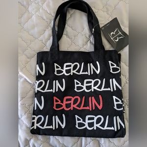 Robin Ruth authentic 2 straps Bag